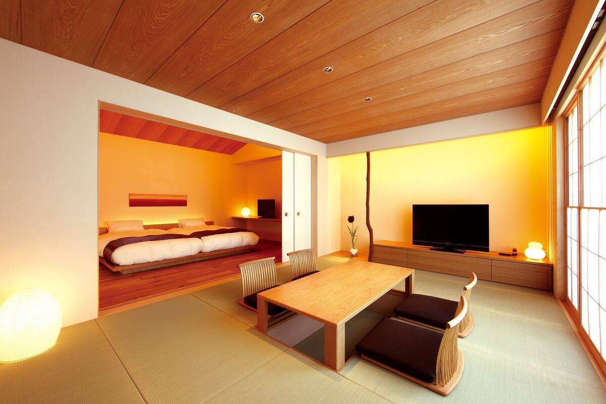 Annex Japanese Western Style Room with Private Open-air Bath, up to 4 Guests | Living area | Flat-screen TV, DVD player