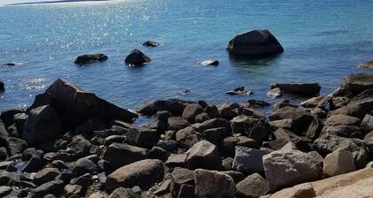 Great Vacation Place Just Steps From The Beach