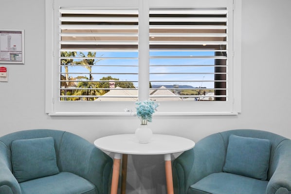 Deluxe Twin Room, 2 Single Beds - Shellharbour Village Motel (Shellharbour)