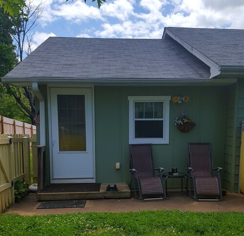 Happy birthday America! I'm offering 3 nights over the July 4th holiday for $250