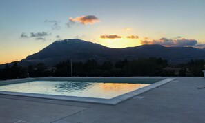 Outdoor pool - Pool and sea view 5 minutes by car from Scopello and the Zingaro Nature Reserve (castellammare del golfo)