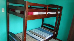 3 bedrooms, bed sheets