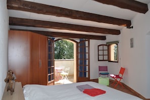 5 dormitorios, tabla de planchar con plancha, wifi