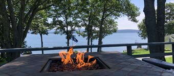 SeaScape-Trenton Oceanfront very close to Acadia Nat'l Park in tranquil setting