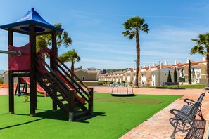 Children’s area - Chalet Parque Tecnológico, ideal for couples and families (Málaga)