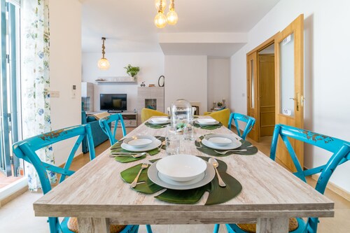 Chalet Parque Tecnológico, ideal for couples and families