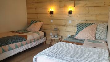 2 Schlafzimmer, Bügeleisen/Bügelbrett, Reisekinderbett, kostenloses WLAN