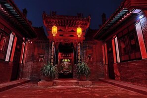 Ngoại thất