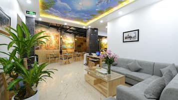 Sala de estar en el lobby