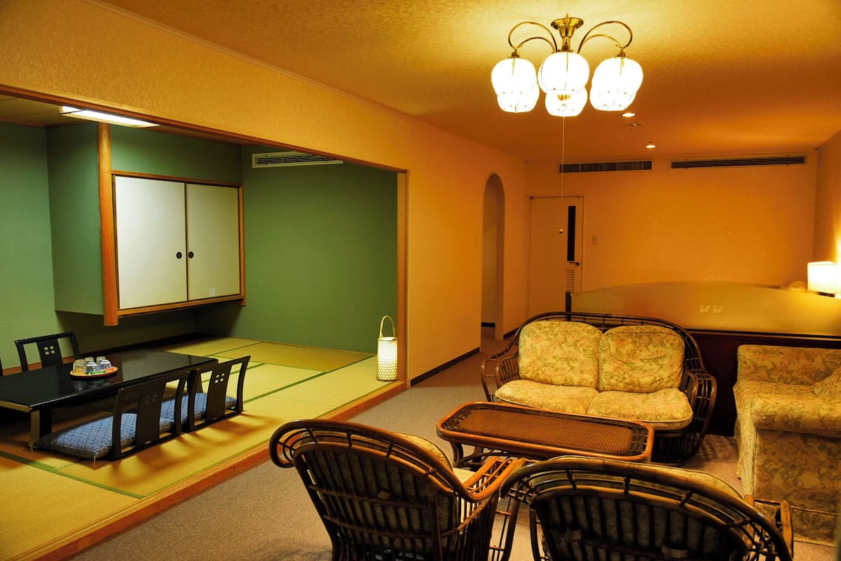 japanese western style room, non smoking | individually decorated, individually furnished, desk, bed sheets