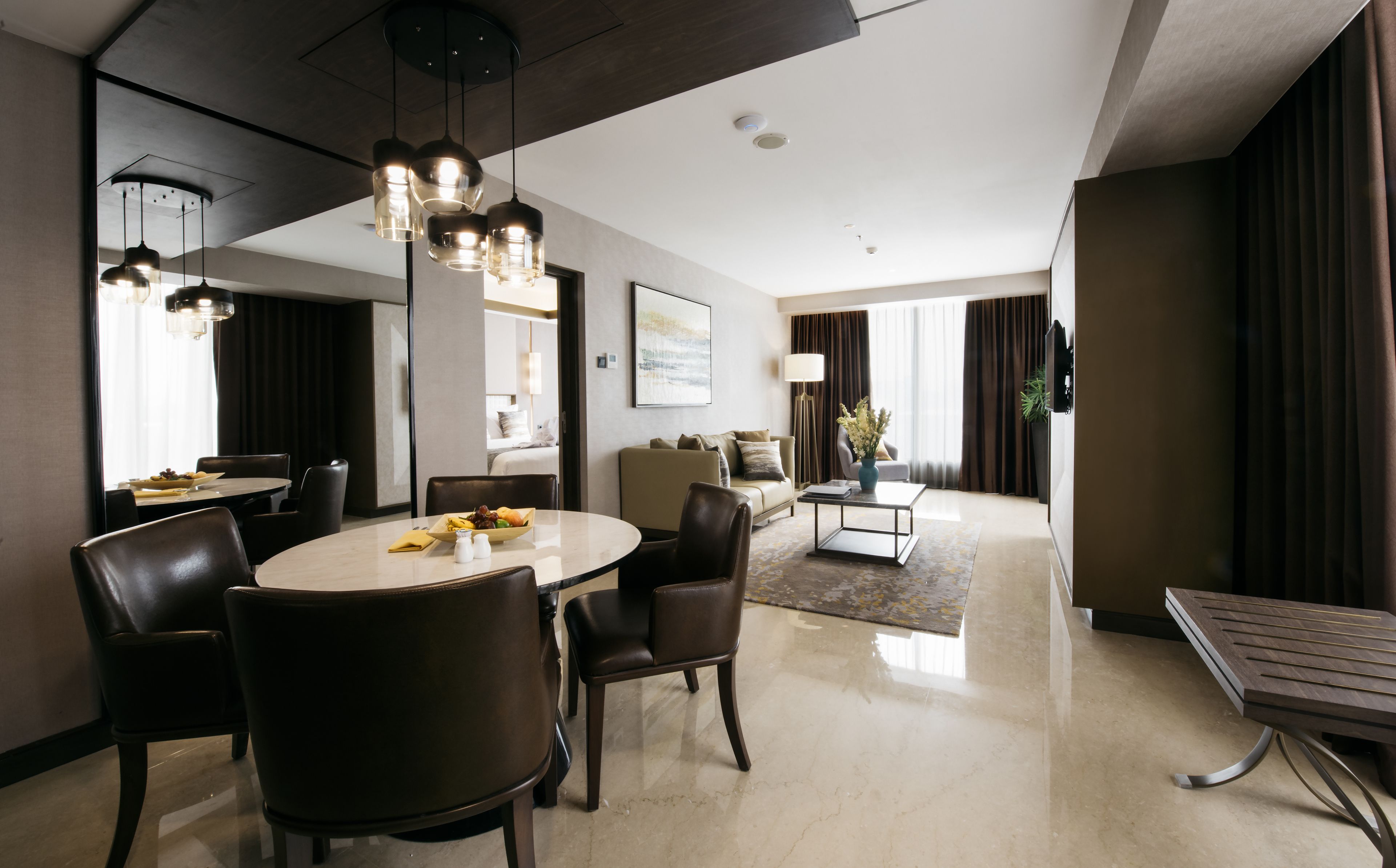 Suite | Ruang keluarga | TV LCD