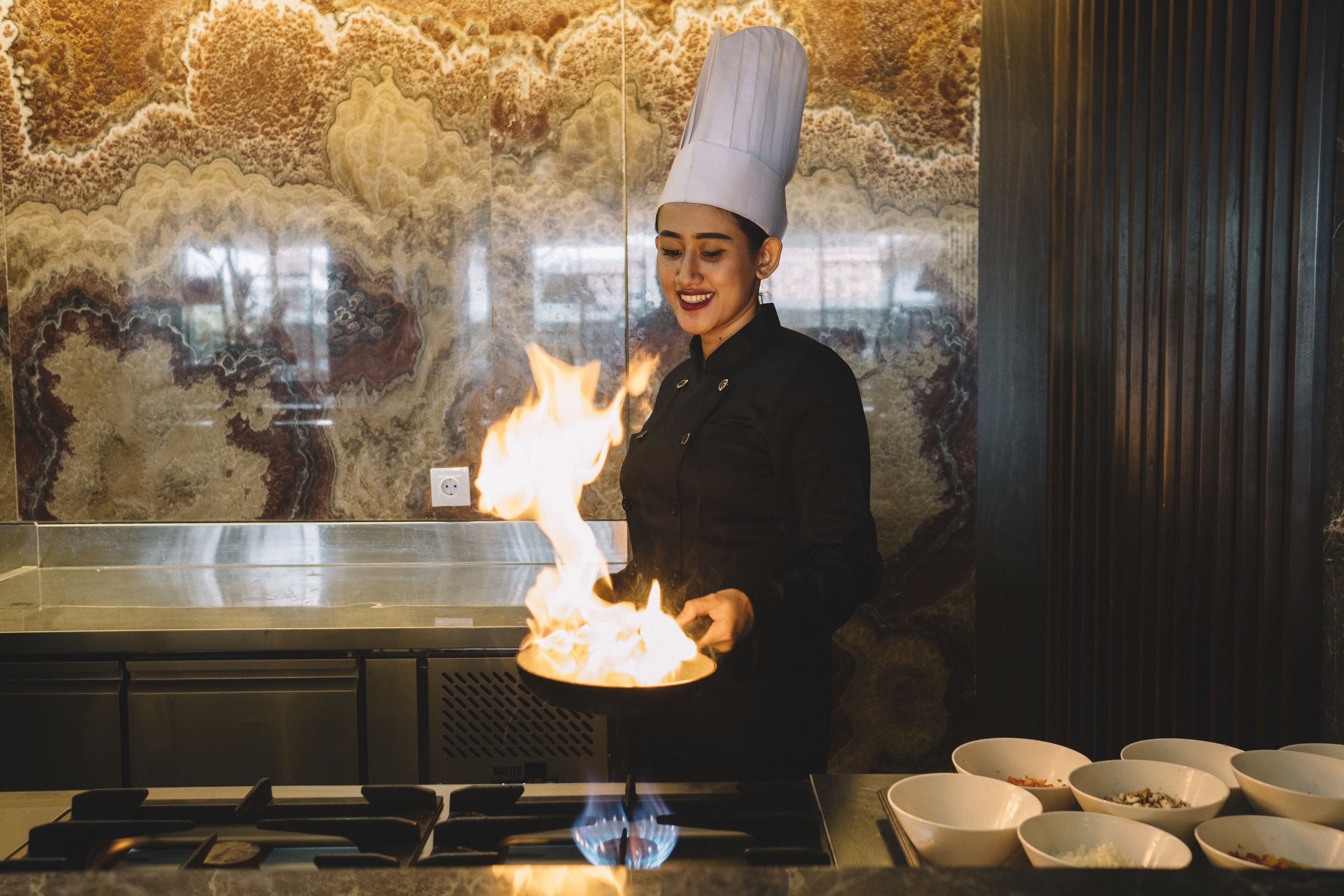 Breakfast, lunch, dinner served; local and international cuisine 