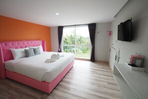 Standard Double Room | Blackout curtains, rollaway beds, free WiFi - The Box House (Krabi)