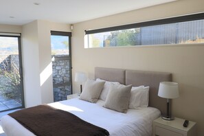 3 chambres, literie hypoallergénique, bureau