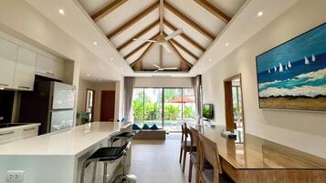 Villa, 3 Bedrooms, Pool View | In-room dining