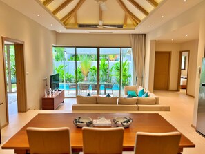 LED TV, fireplace, DVD player