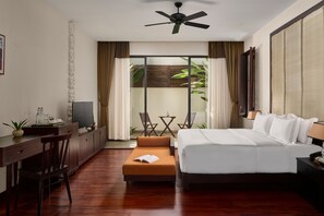 Frette Italian sheets, premium bedding, pillow-top beds, minibar - The Embassy Angkor Resort & Spa (Siem Reap)