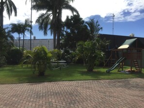 Utendørs lekeområde for barn