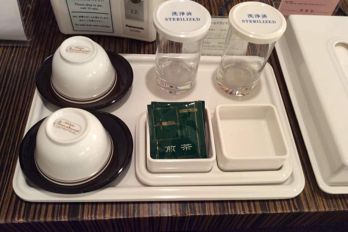 fridge, electric kettle