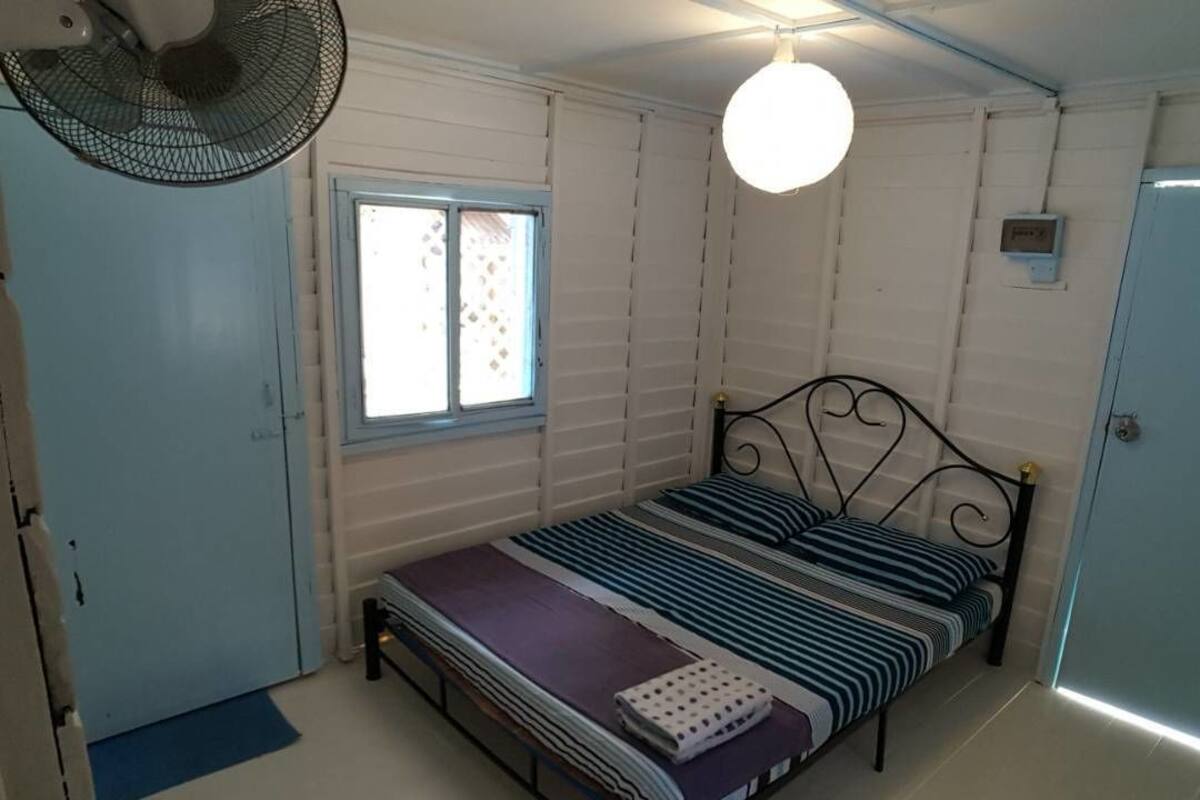 Chalet (Fan)
