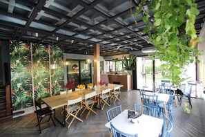 Terrace/patio - Airtel Hideaway Ari (Bangkok)