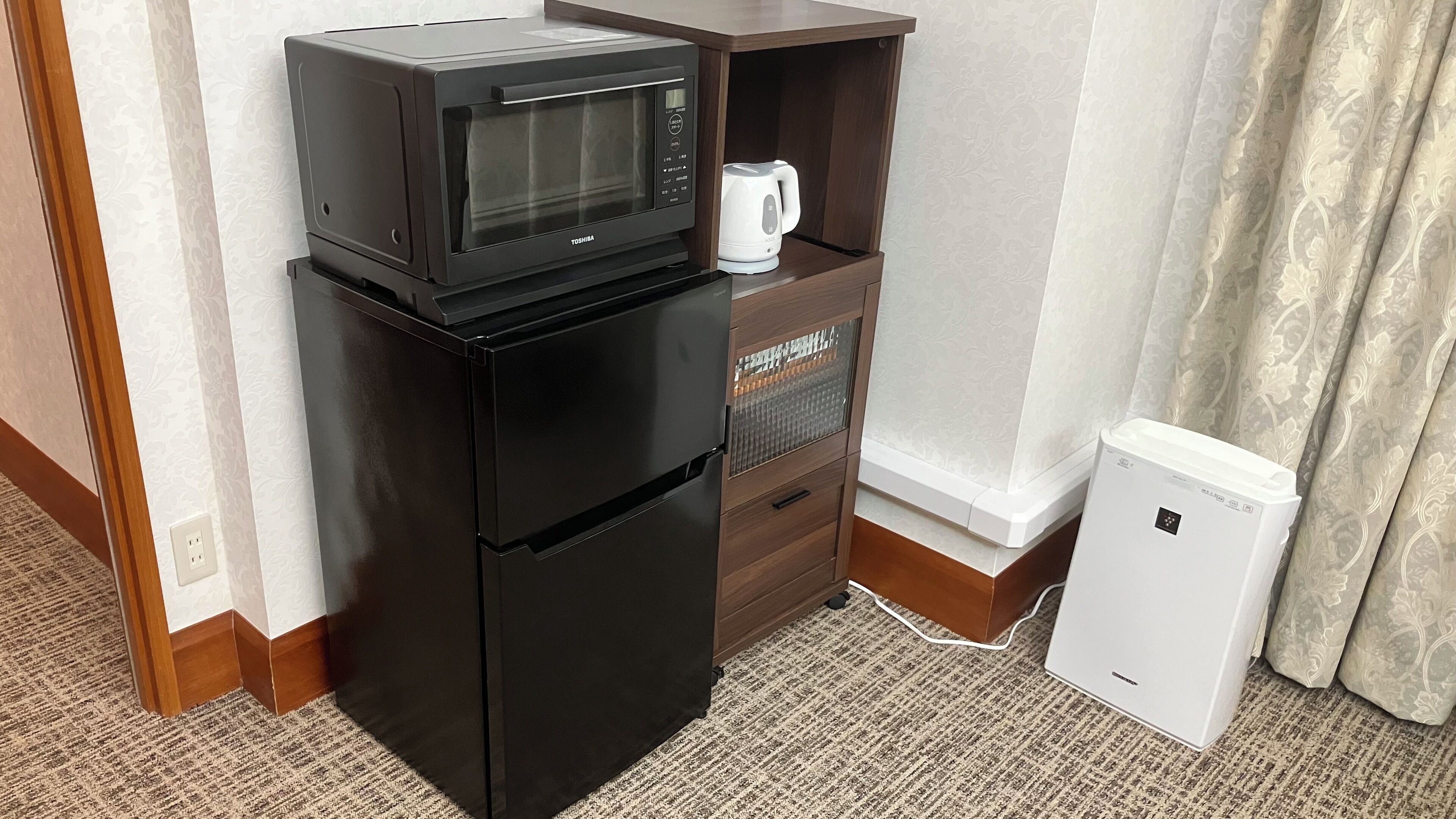 deluxe twin room, 6f, non smoking | desk, free wifi