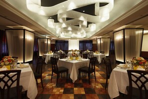 Ballroom - Hotel Racine Sinmaebashi (Maebashi)