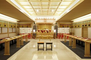 屋内結婚式場