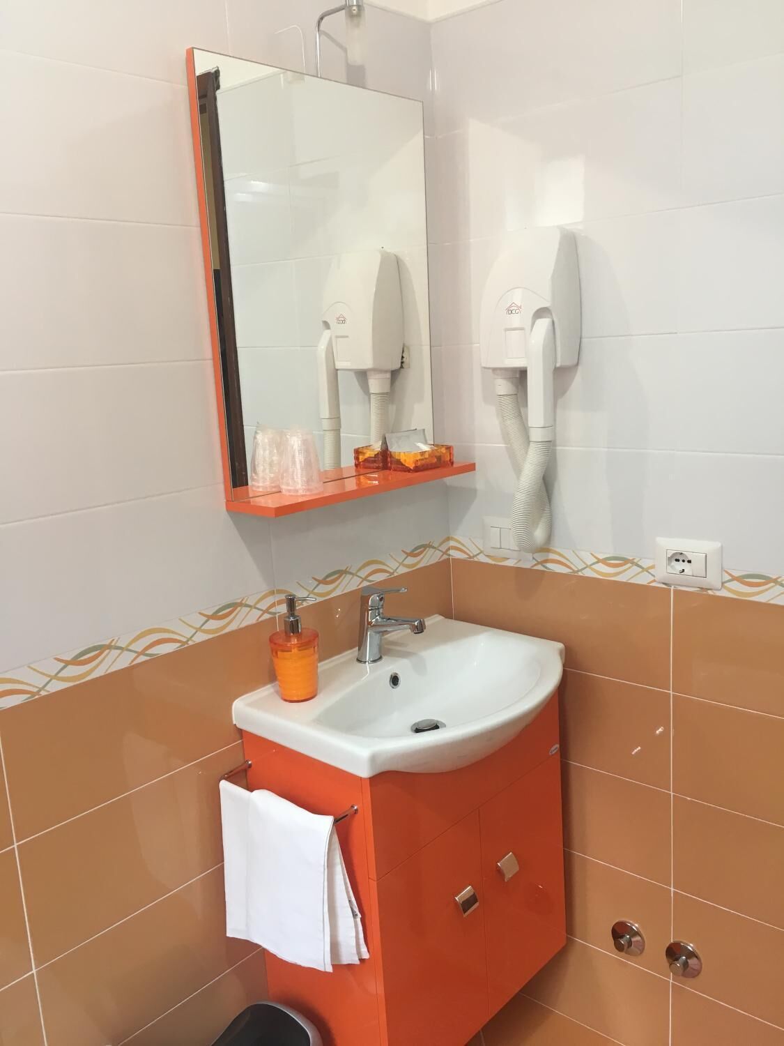 shower, free toiletries, hair dryer, bathrobes