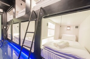 In-room safe, free WiFi - LAF Hotel Aree (Bangkok)