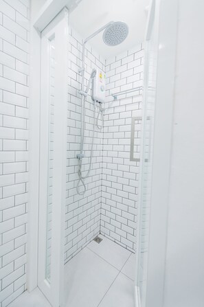 Dusj på badet