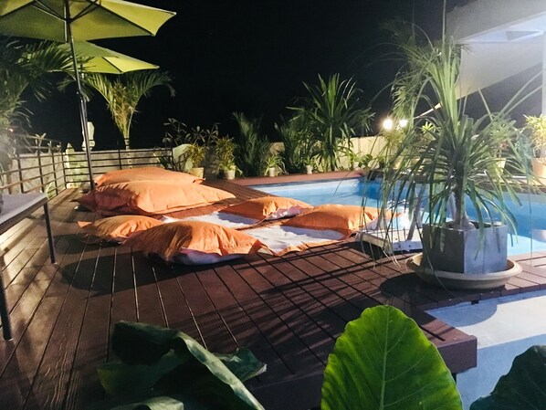Piscine extérieure