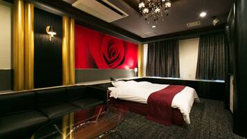 Premium bedding, soundproofing, free WiFi