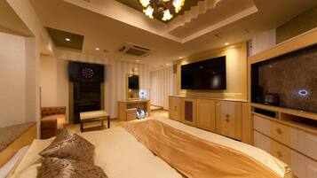 Premium bedding, soundproofing, free WiFi