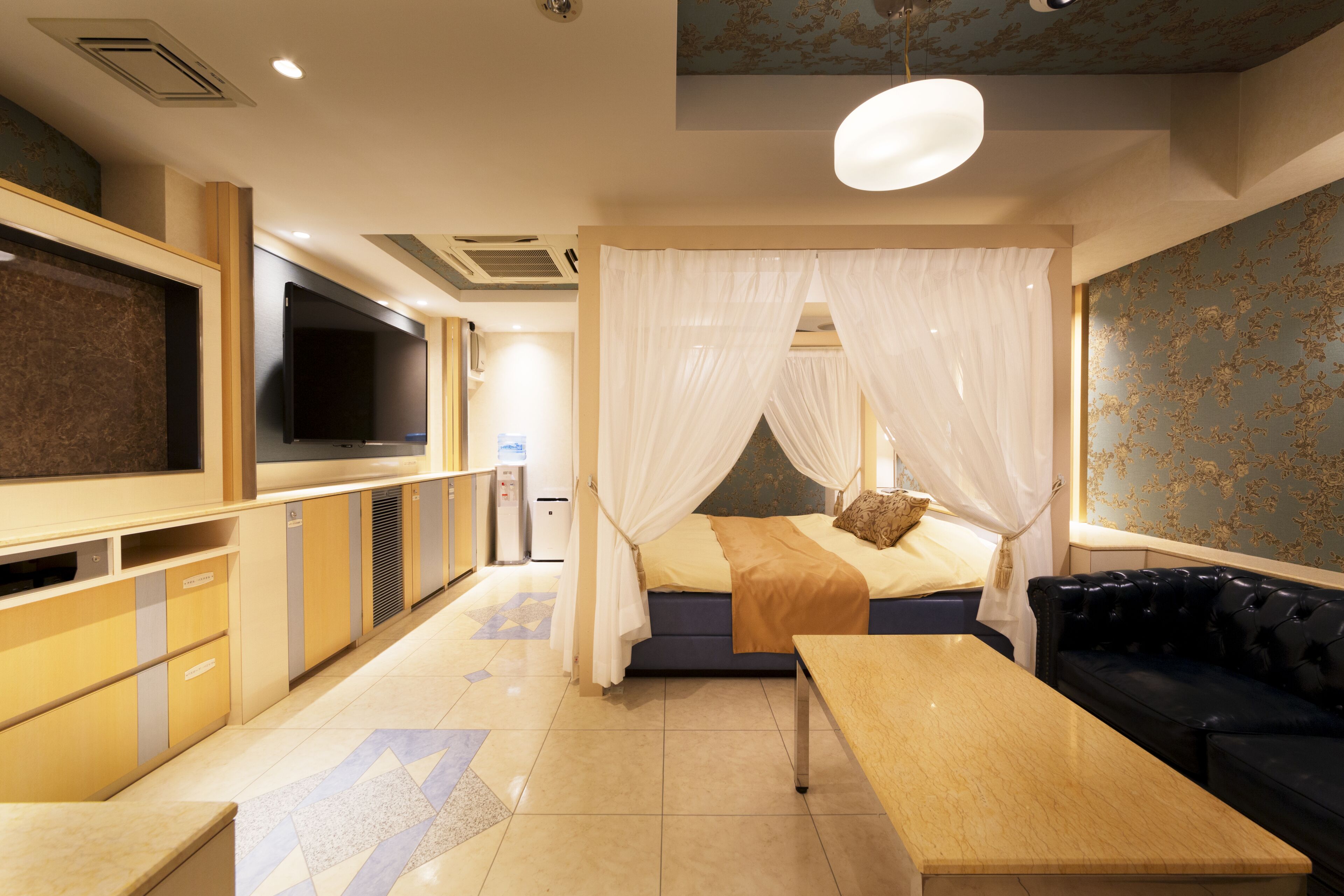 deluxe double room | premium bedding, soundproofing, free wifi