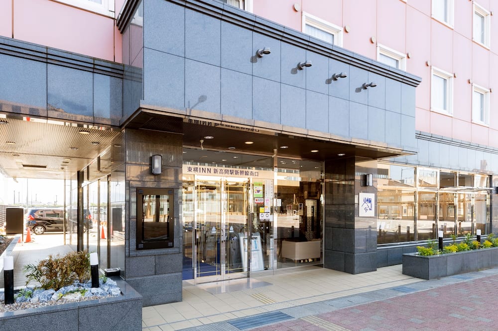 Toyoko Inn Shin Takaoka Station Shinkansen Minami