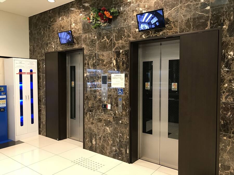 Elevator