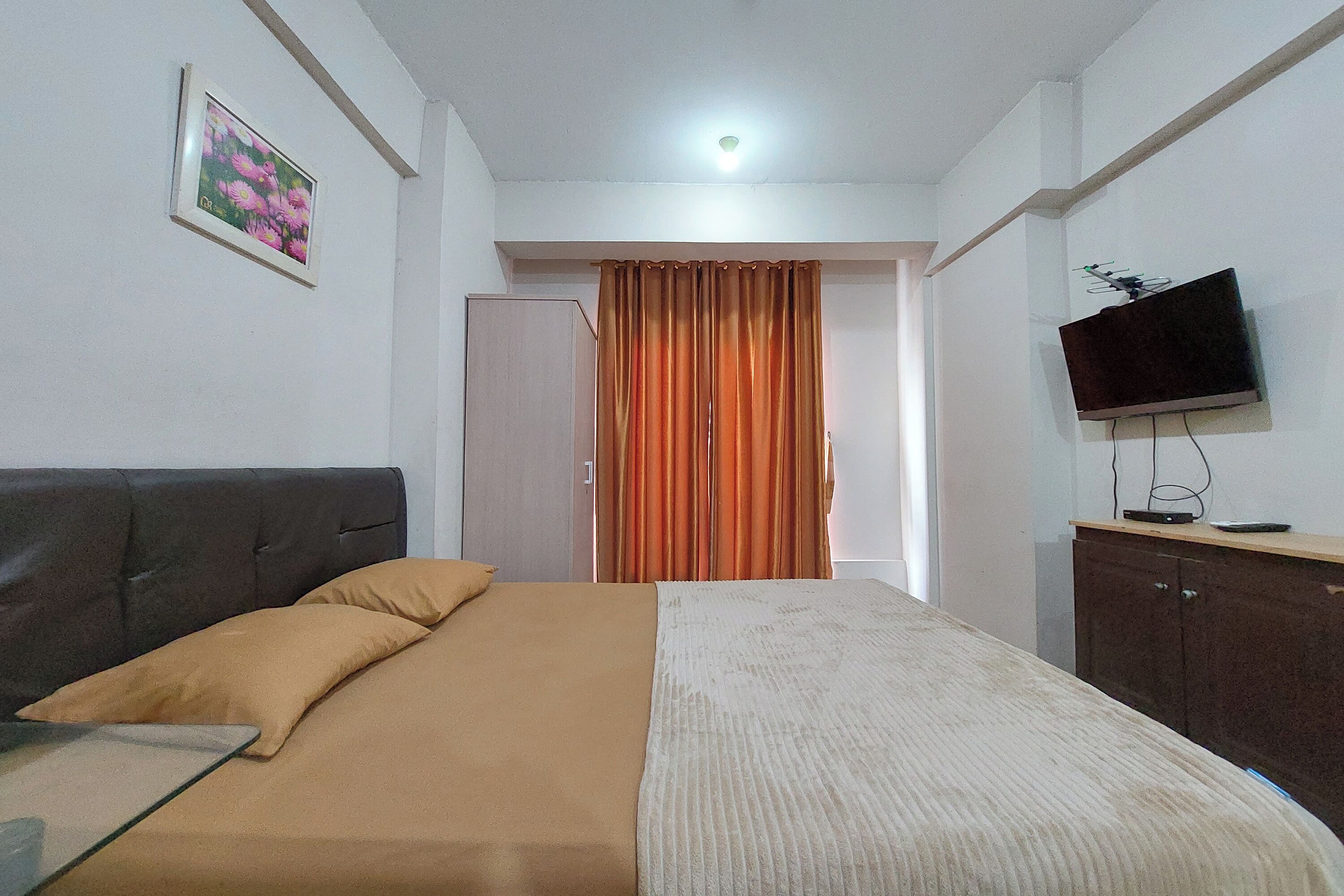 开间 | 1 多间卧室、高档床上用品、办公桌