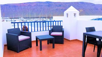 Junior suite, terras, uitzicht op zee (Mykonos) | Terras