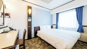 Desk, free WiFi, bed sheets