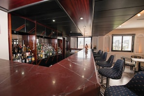 Bar (on property) - Ileri Hotel & Apartments (Cesme)