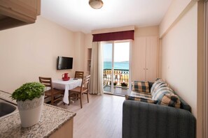 公寓 | 客廳 | 平面電視