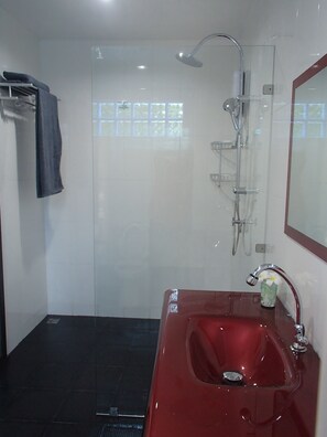 Executive Studio | Bathroom - Coconoi Residence (Rawai)