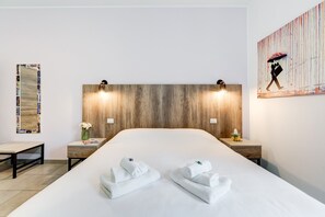 Quarto casal luxo, banheiro privativo | 1 quarto, edredons de pluma, individualmente decorados