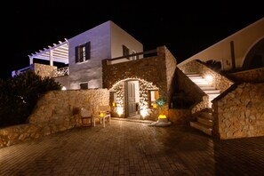 Villa, 5 Schlafzimmer, eigener Pool | Terrasse/Patio