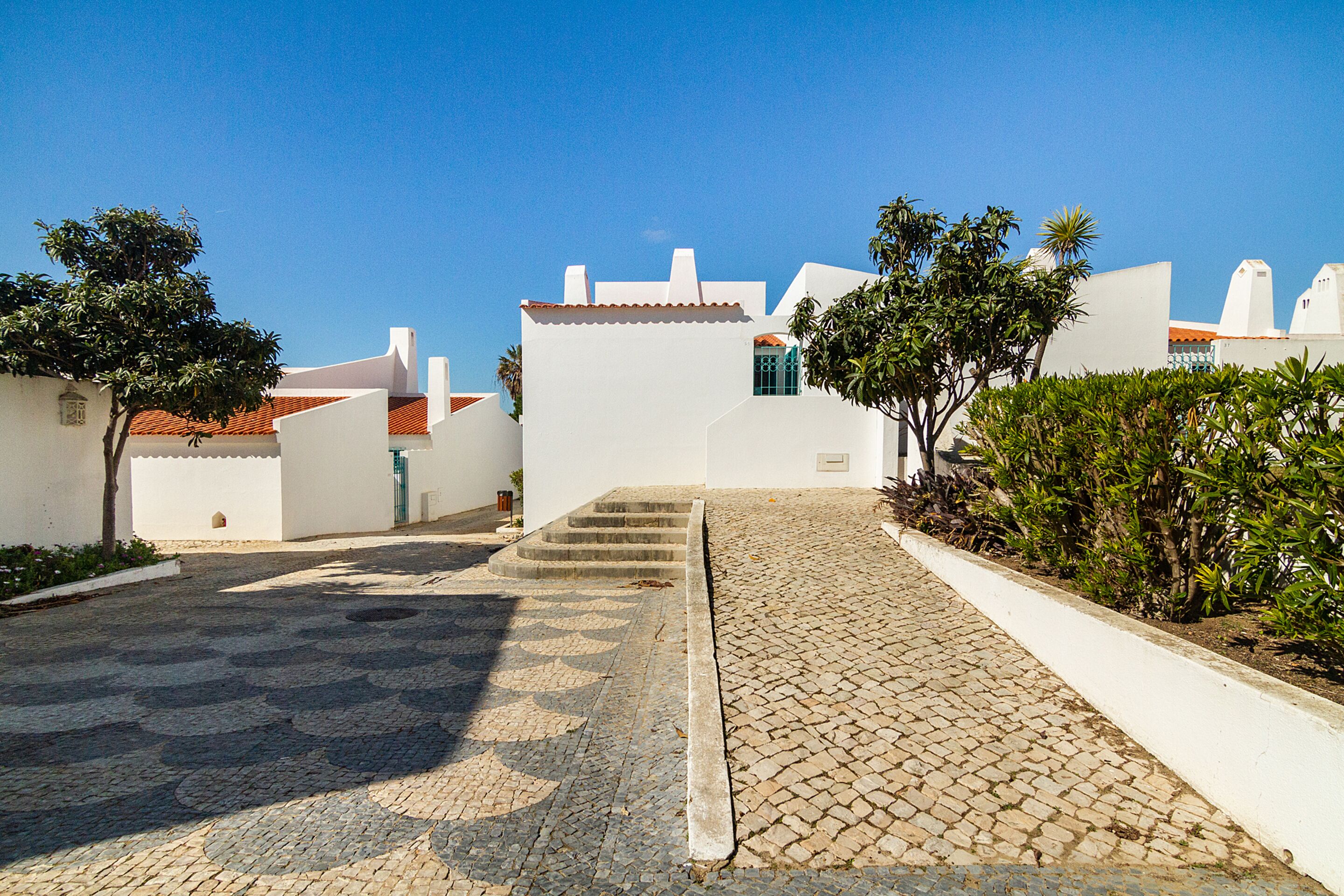 Photo - Liiiving in Algarve - Alvor Blue Villa