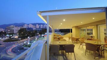 Terassi/patio
