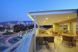 Terrace/patio - Kardes Hotel (Bursa)