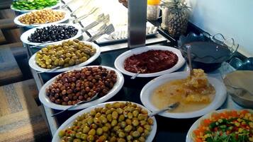 Tägliches inbegriffenes Frühstücksbuffet