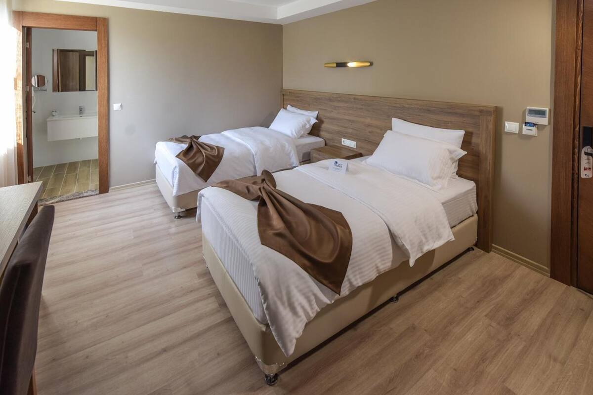 minibar, in-room safe, desk, soundproofing